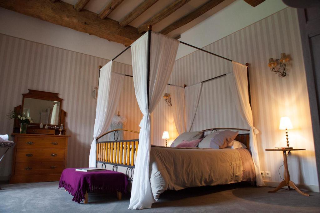 Manoir De Keringant Guest House Saint-Quay-Perros Room photo